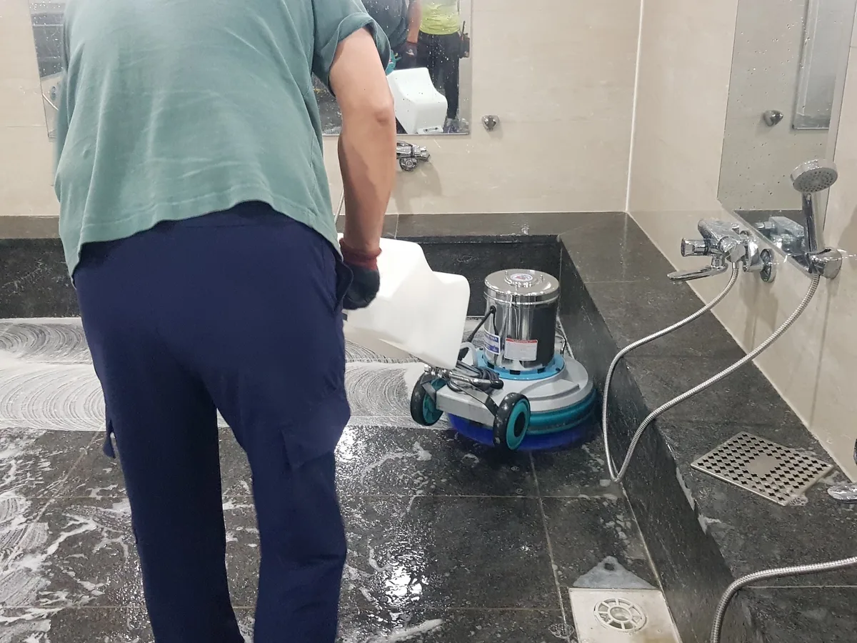 청양군 장평면 가정 현관·거실 바닥 위생청소 사례 - 행진크린